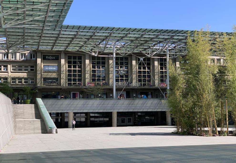 Le Prestigieux Centre Gare Wifi Et Parking Gratuit Appartamento Amiens Esterno foto
