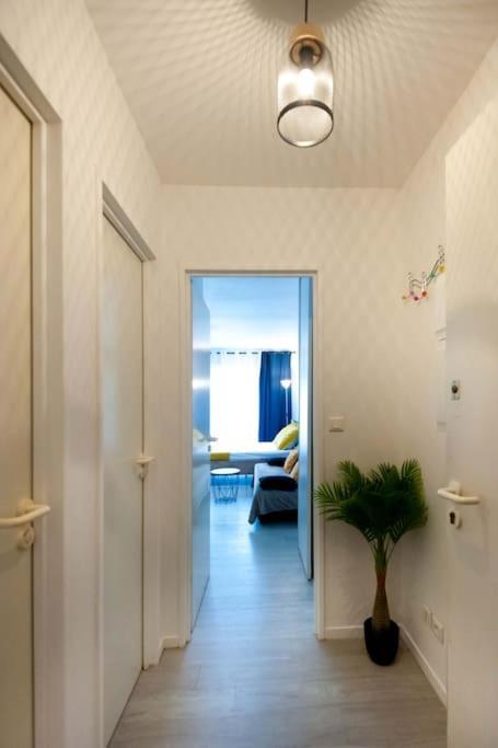 Le Prestigieux Centre Gare Wifi Et Parking Gratuit Appartamento Amiens Esterno foto